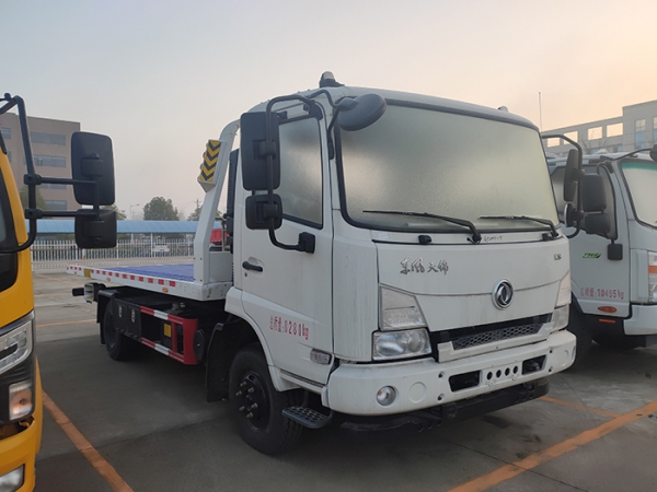 東風天錦KS3-4噸一拖二平闆清障車