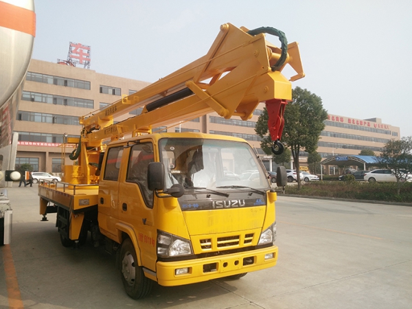 五十鈴18米高空作業車