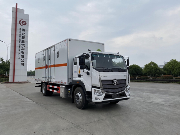 福田歐航易燃液體廂式運輸車