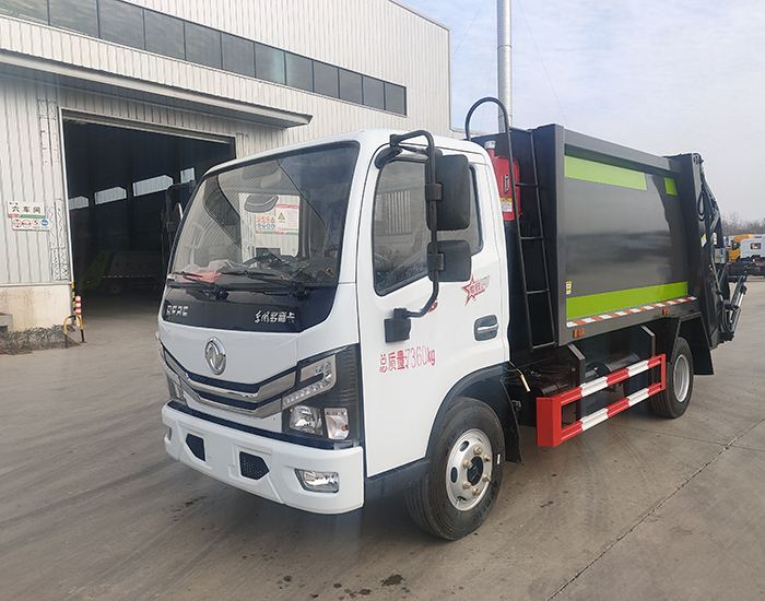 東風多利卡6方壓縮垃圾車